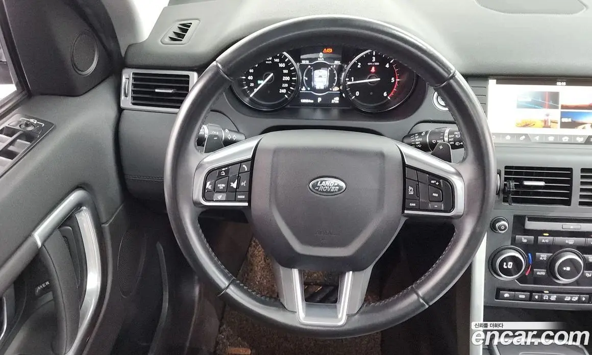 Land Rover Discovery Sport 2017 2.0 автомат (гидро), фото 19 Land Rover Discovery Sport 2017 2.0 автомат (гидро), фото 19
