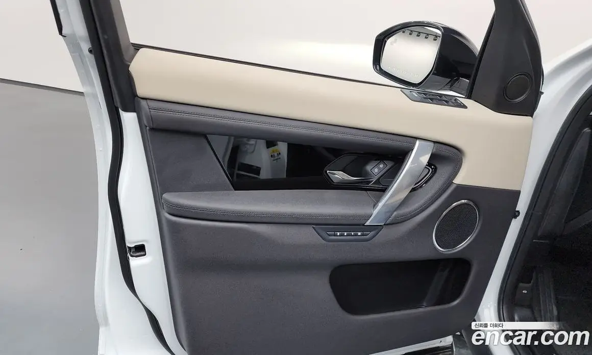 Land Rover Discovery Sport 2025 2.0 автомат (гидро), фото 13