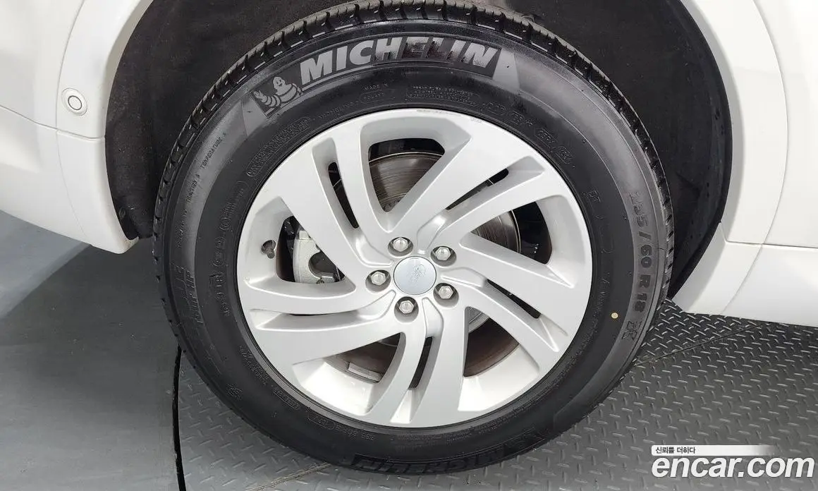 Land Rover Discovery Sport 2025 2.0 автомат (гидро), фото 4