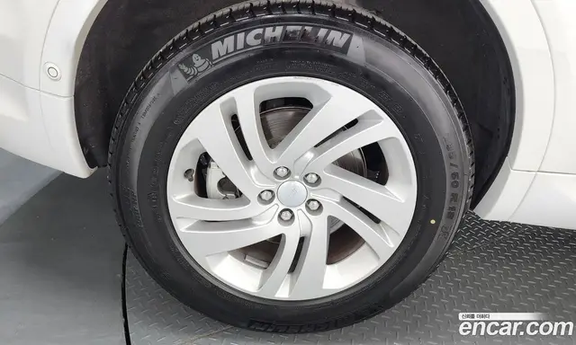 Land Rover Discovery Sport 2025 2.0 автомат (гидро), миниатюра 4