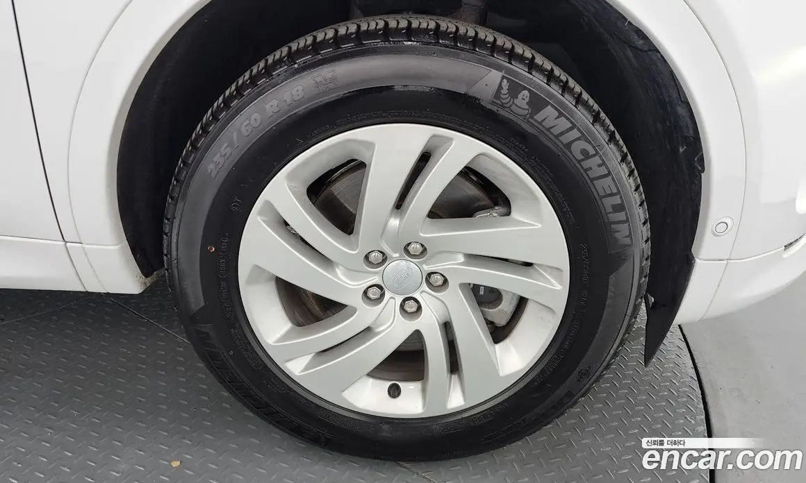 Land Rover Discovery Sport 2025 2.0 автомат (гидро), фото 6