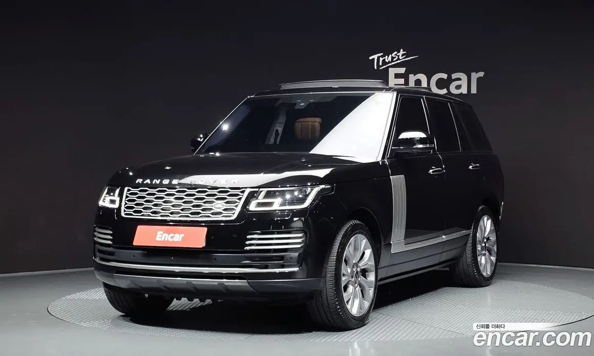 Land Rover Range Rover 2020 4.4 автомат (гидро), фото 1 Land Rover Range Rover 2020 4.4 автомат (гидро), фото 1