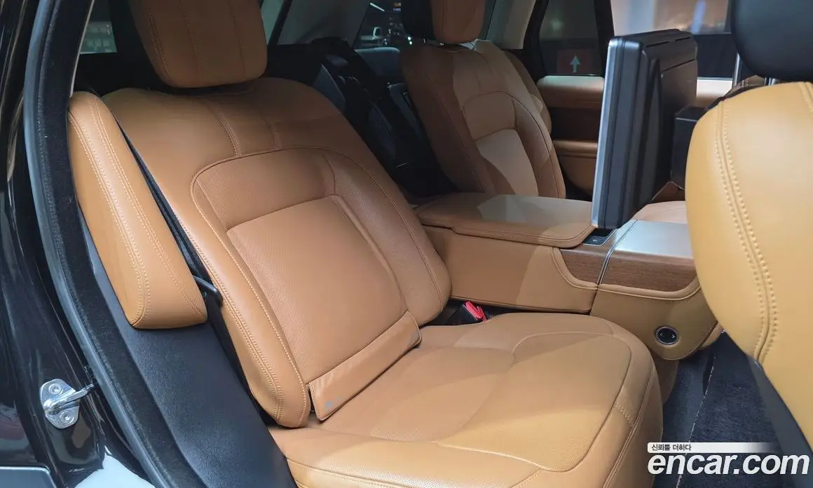 Land Rover Range Rover 2020 4.4 автомат (гидро), фото 18 Land Rover Range Rover 2020 4.4 автомат (гидро), фото 18