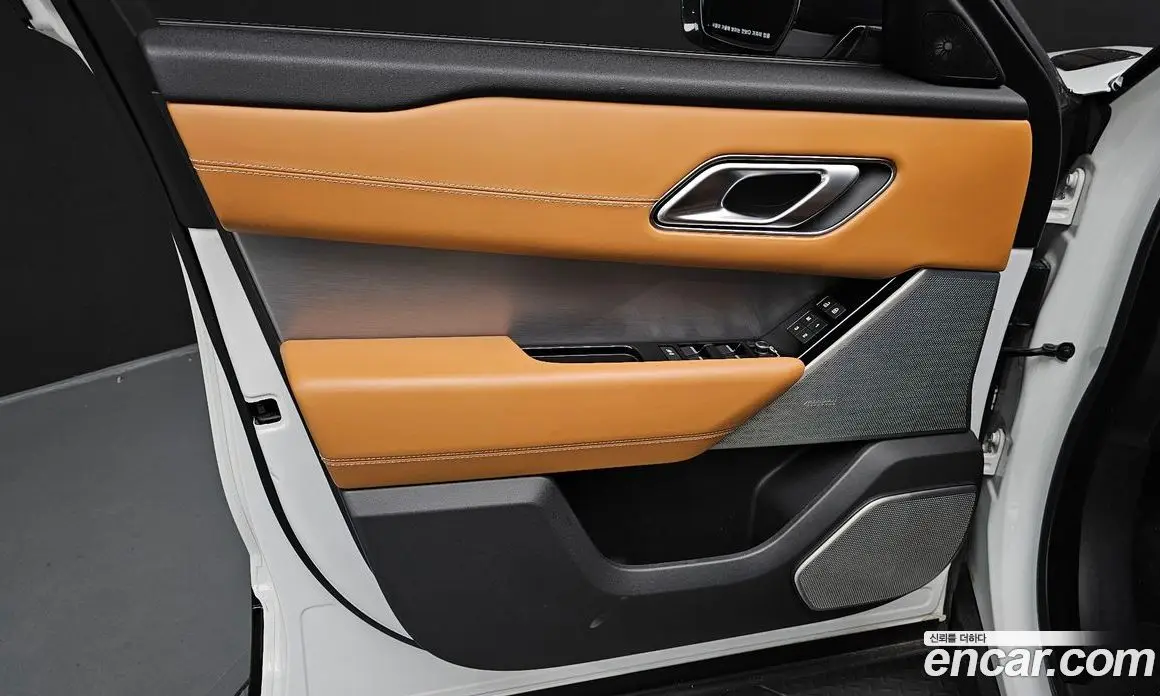 Land Rover Range Rover Velar 2021 3.0 автомат (гидро), фото 13 Land Rover Range Rover Velar 2021 3.0 автомат (гидро), фото 13
