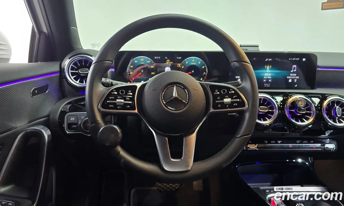 Mercedes-Benz A-Class 2022 2.0 автомат (гидро), фото 18