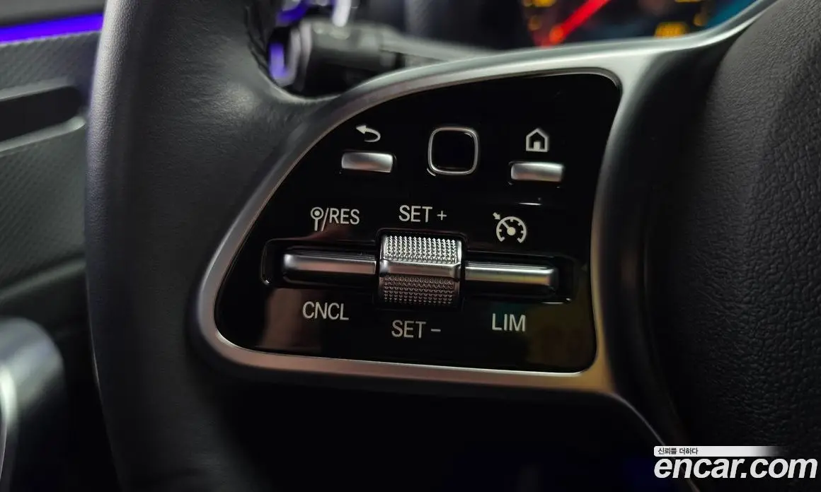 Mercedes-Benz A-Class 2022 2.0 автомат (гидро), фото 20