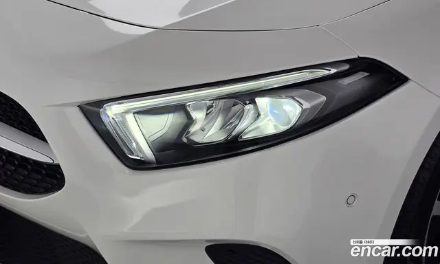 Mercedes-Benz A-Class 2022 2.0 автомат (гидро), миниатюра 7