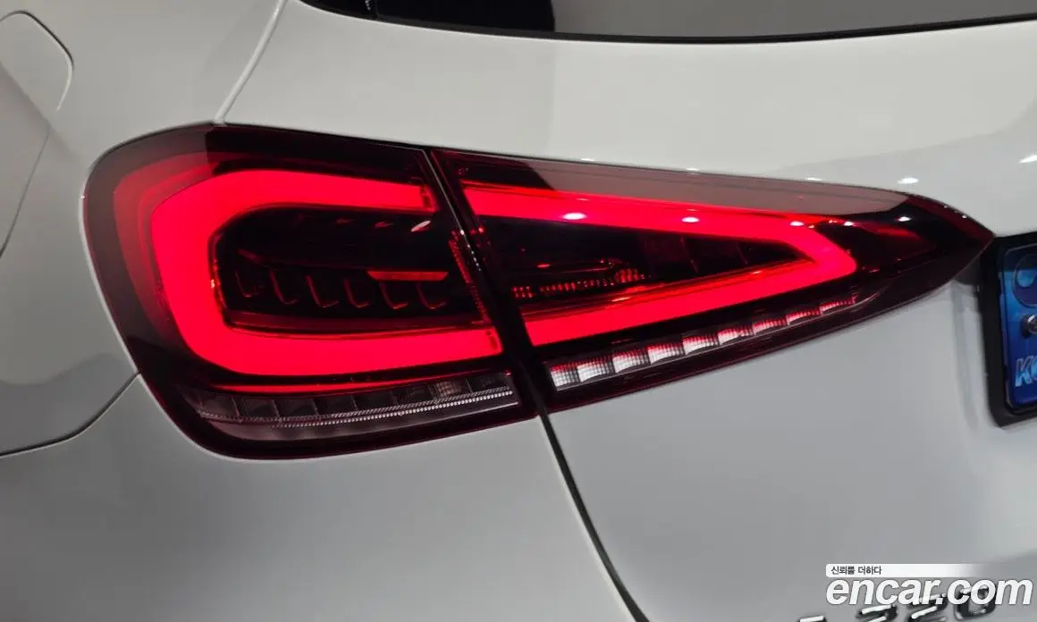 Mercedes-Benz A-Class 2022 2.0 автомат (гидро), фото 8