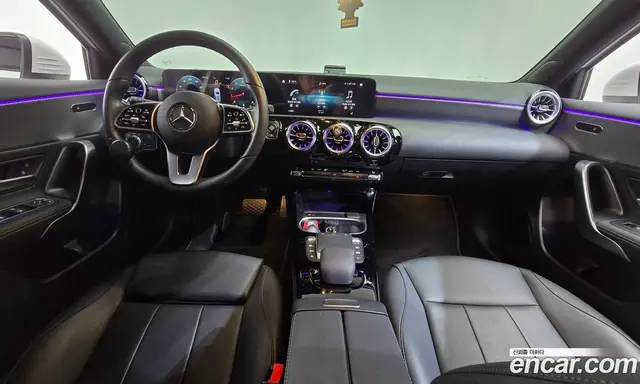 Mercedes-Benz A-Class 2022 2.0 автомат (гидро), миниатюра 9