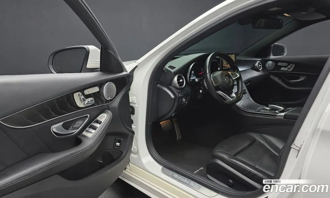 Mercedes-Benz C-Class 2017 2.1 автомат (гидро), фото 10 Mercedes-Benz C-Class 2017 2.1 автомат (гидро), фото 10