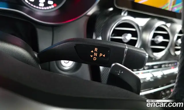 Mercedes-Benz C-Class 2019 1.9 автомат (гидро), миниатюра 12