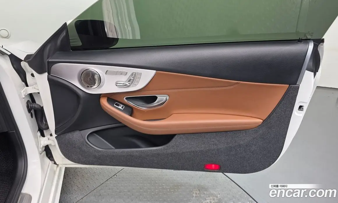 Mercedes-Benz C-Class 2019 1.9 автомат (гидро), фото 15 Mercedes-Benz C-Class 2019 1.9 автомат (гидро), фото 15