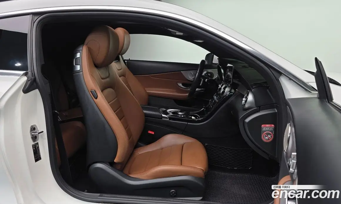 Mercedes-Benz C-Class 2019 1.9 автомат (гидро), фото 16 Mercedes-Benz C-Class 2019 1.9 автомат (гидро), фото 16