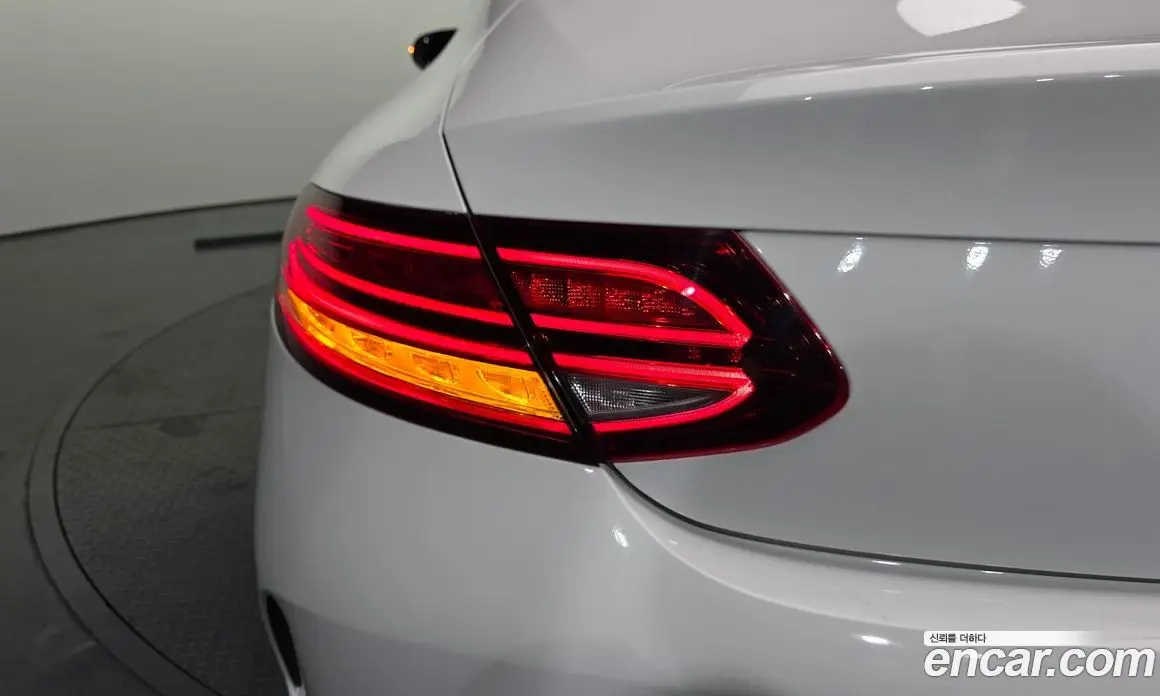 Mercedes-Benz C-Class 2019 1.9 автомат (гидро), фото 9 Mercedes-Benz C-Class 2019 1.9 автомат (гидро), фото 9