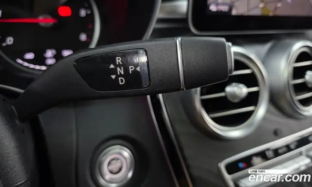 Mercedes-Benz C-Class 2019 1.9 автомат (гидро), миниатюра 12