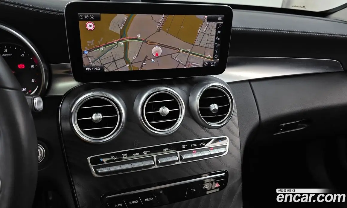 Mercedes-Benz C-Class 2019 1.9 автомат (гидро), фото 19