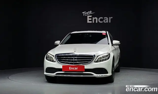 Mercedes-Benz C-Class 2019 1.9 автомат (гидро), миниатюра 3