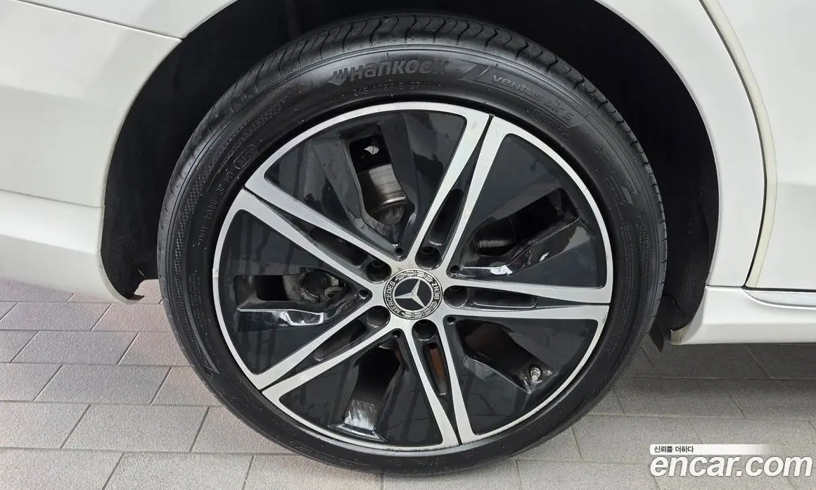 Mercedes-Benz C-Class 2019 1.9 автомат (гидро), фото 5