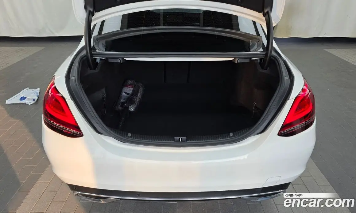 Mercedes-Benz C-Class 2019 1.9 автомат (гидро), фото 7