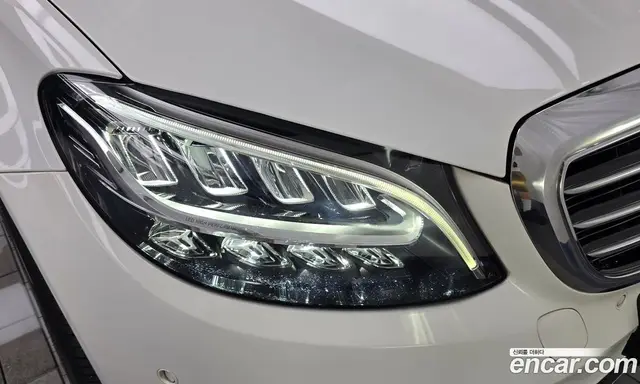 Mercedes-Benz C-Class 2019 1.9 автомат (гидро), миниатюра 8