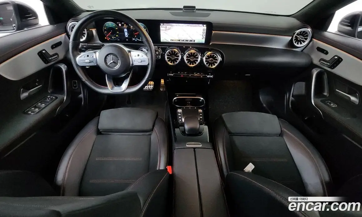 Mercedes-Benz CLA-Class 2022 2.0 автомат (гидро), фото 10 Mercedes-Benz CLA-Class 2022 2.0 автомат (гидро), фото 10