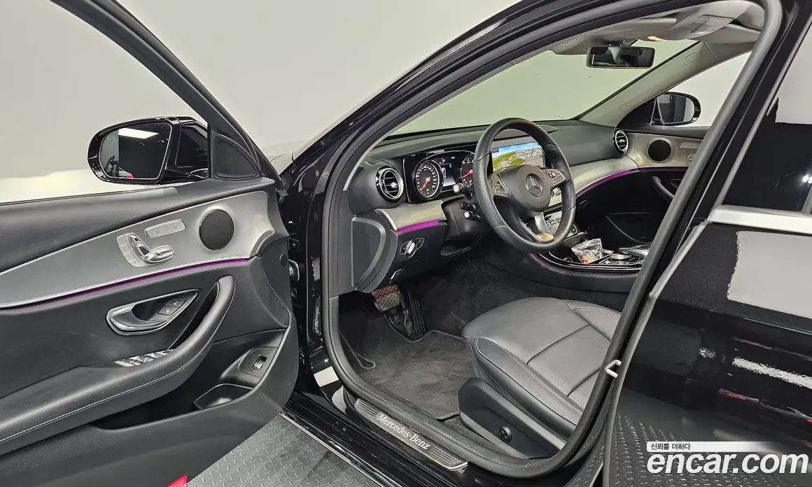 Mercedes-Benz E-Class 2018 2.0 автомат (гидро), фото 13