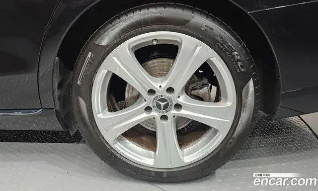 Mercedes-Benz E-Class 2018 2.0 автомат (гидро), миниатюра 7