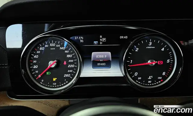 Mercedes-Benz E-Class 2019 1.9 автомат (гидро), миниатюра 11