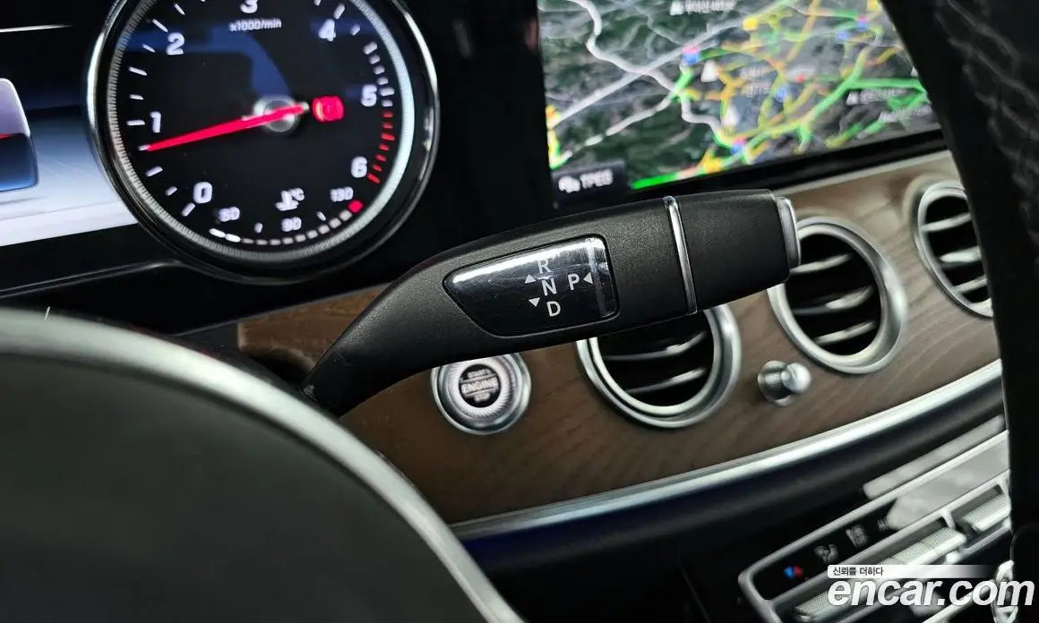 Mercedes-Benz E-Class 2019 1.9 автомат (гидро), фото 12