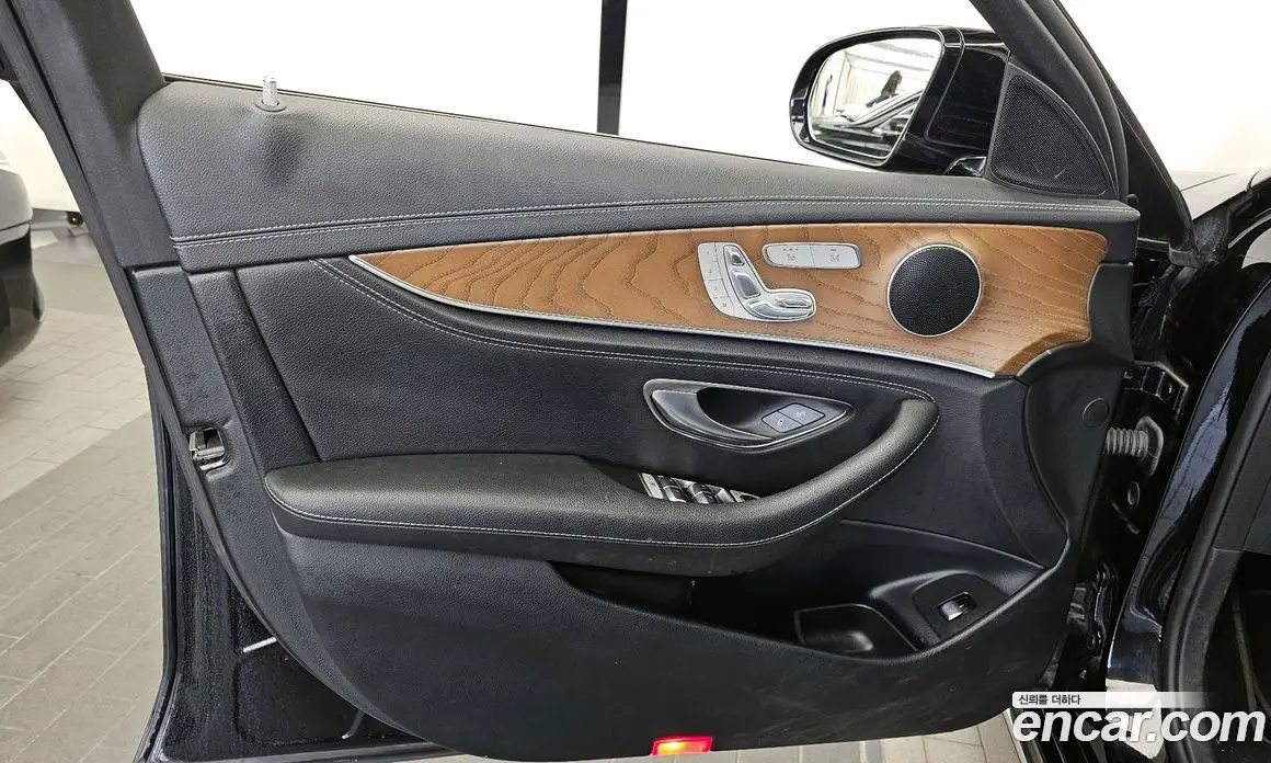 Mercedes-Benz E-Class 2019 1.9 автомат (гидро), фото 14