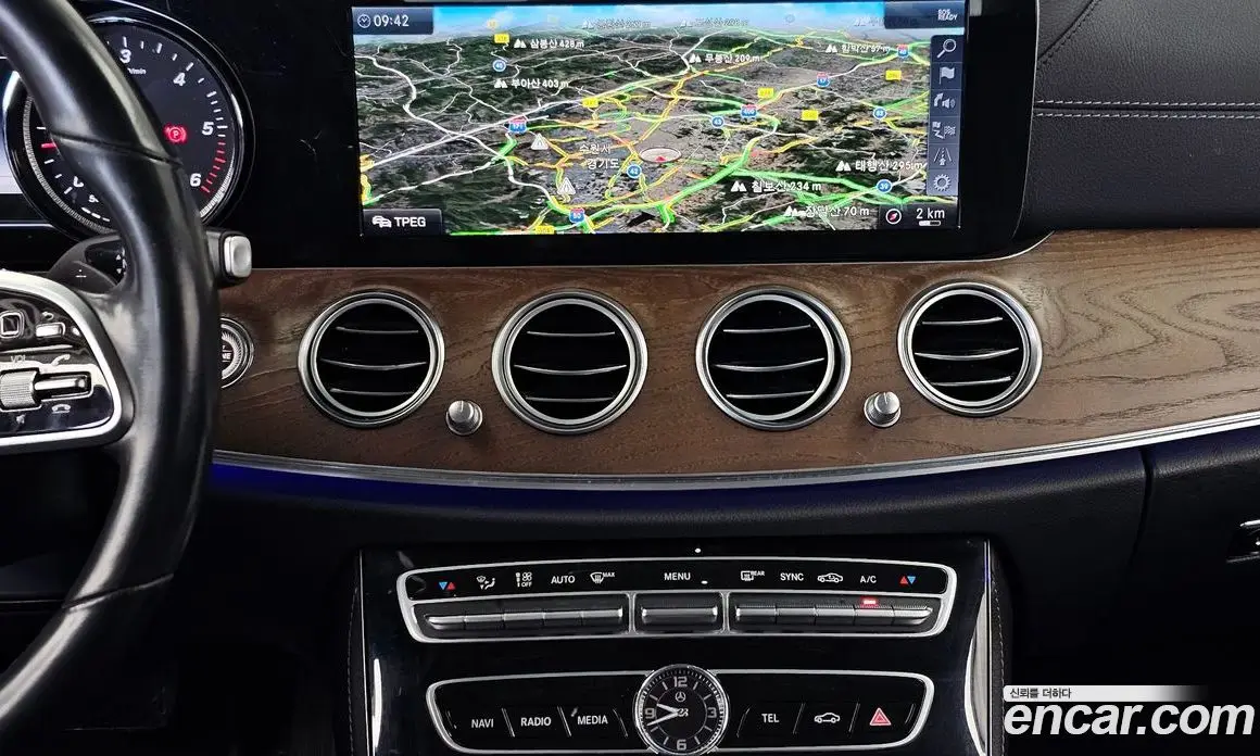 Mercedes-Benz E-Class 2019 1.9 автомат (гидро), фото 20