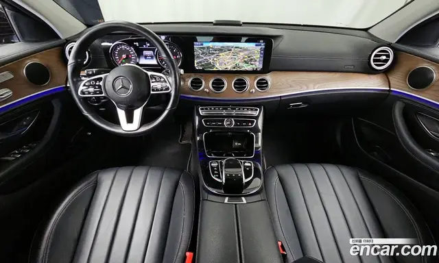 Mercedes-Benz E-Class 2019 1.9 автомат (гидро), миниатюра 10