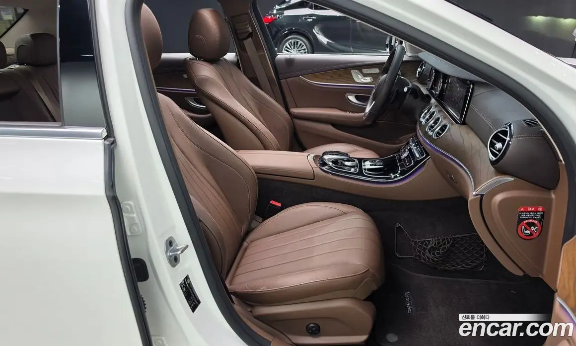 Mercedes-Benz E-Class 2019 1.9 автомат (гидро), фото 16