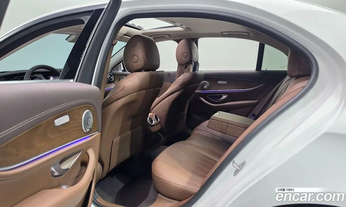 Mercedes-Benz E-Class 2019 1.9 автомат (гидро), фото 17