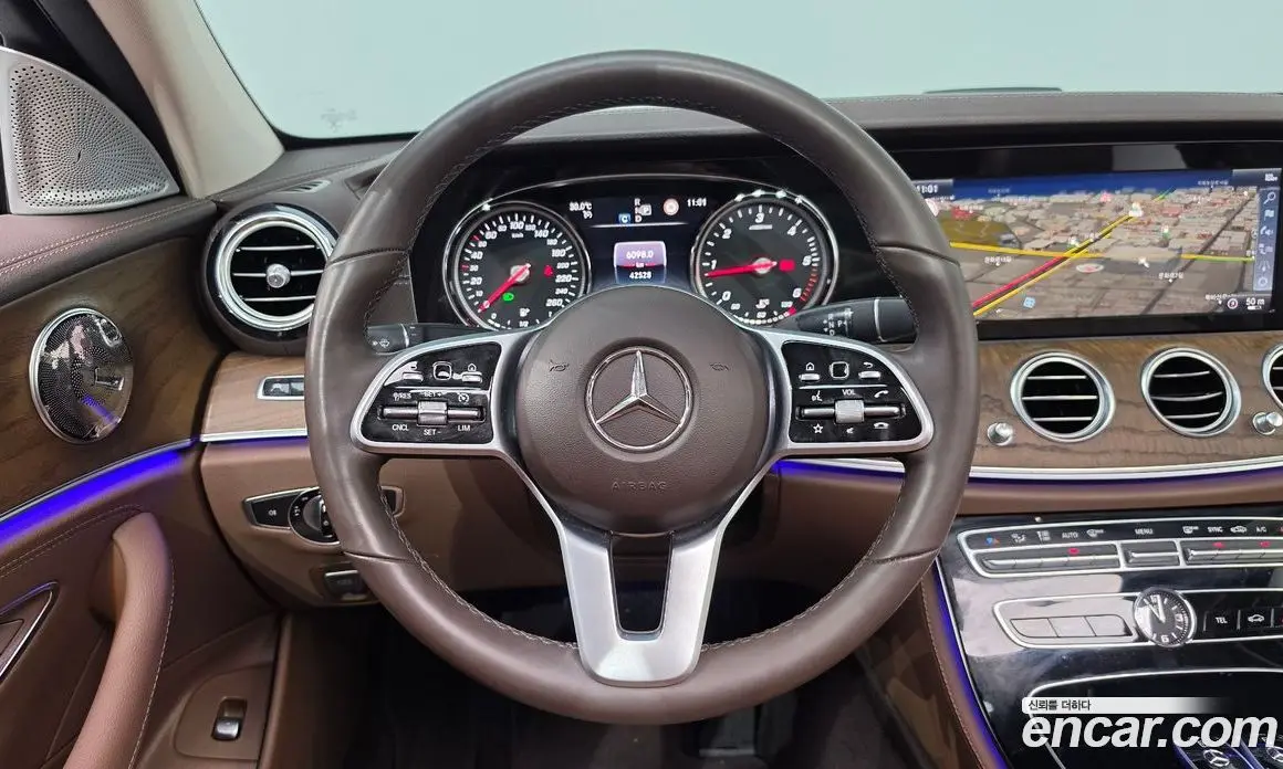 Mercedes-Benz E-Class 2019 1.9 автомат (гидро), фото 19
