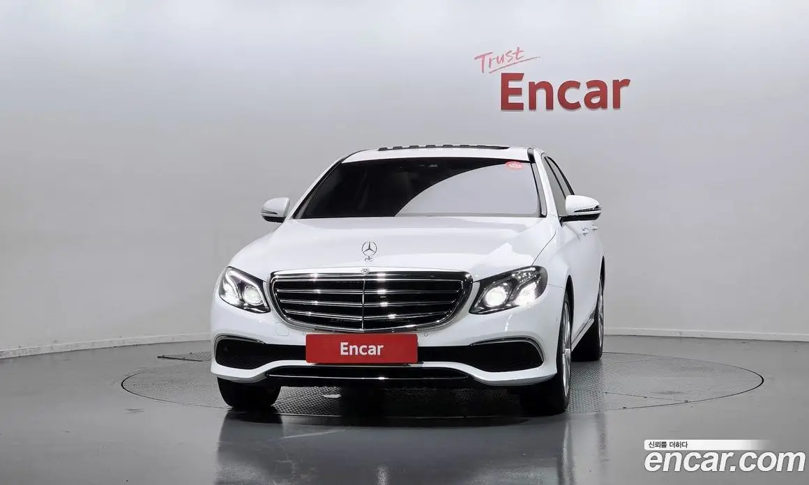 Mercedes-Benz E-Class 2019 1.9 автомат (гидро), фото 3