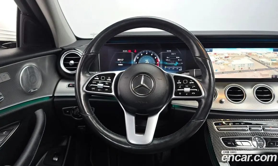 Mercedes-Benz E-Class 2019 2.0 автомат (гидро), фото 18
