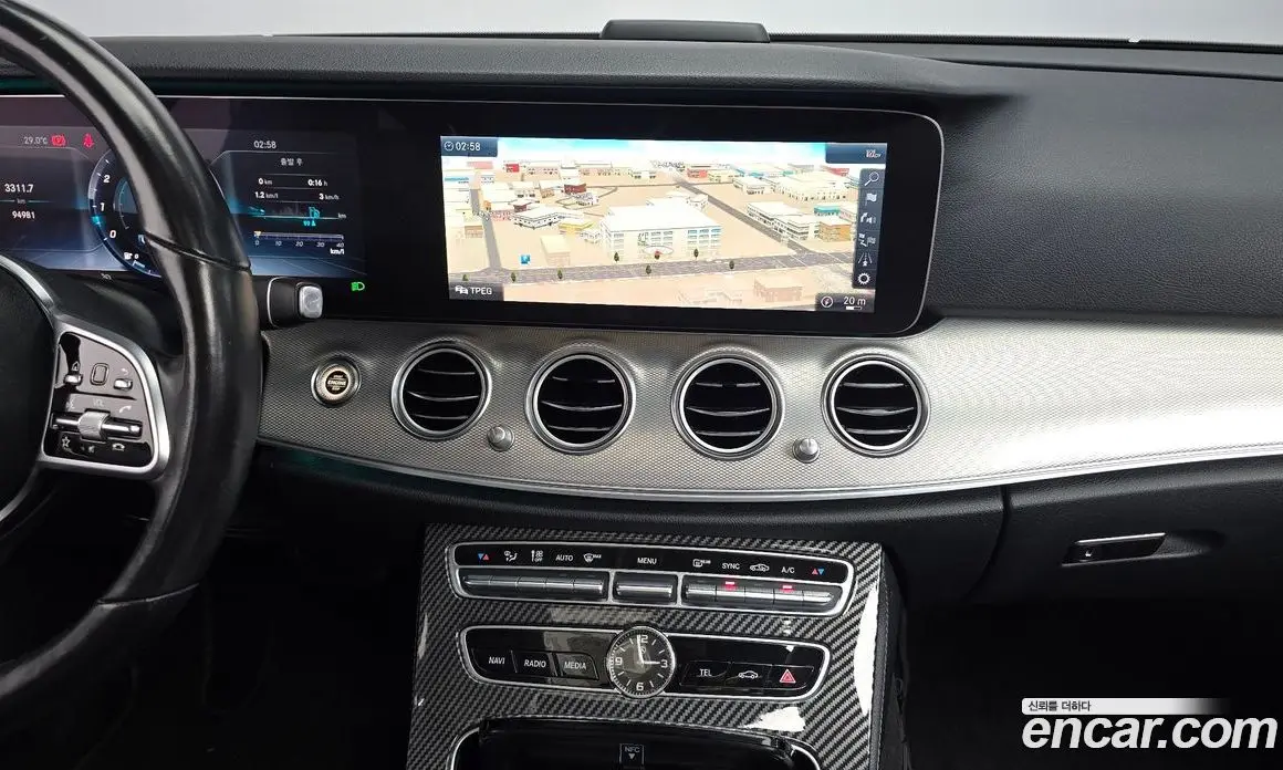 Mercedes-Benz E-Class 2019 2.0 автомат (гидро), фото 19