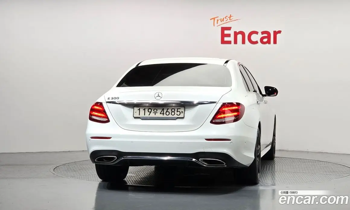 Mercedes-Benz E-Class 2019 2.0 автомат (гидро), фото 4