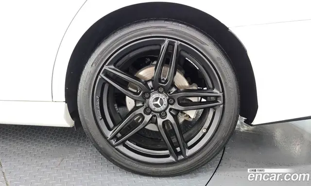 Mercedes-Benz E-Class 2019 2.0 автомат (гидро), миниатюра 7
