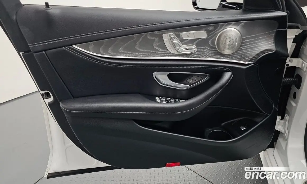 Mercedes-Benz E-Class 2021 2.0 автомат (гидро), фото 14