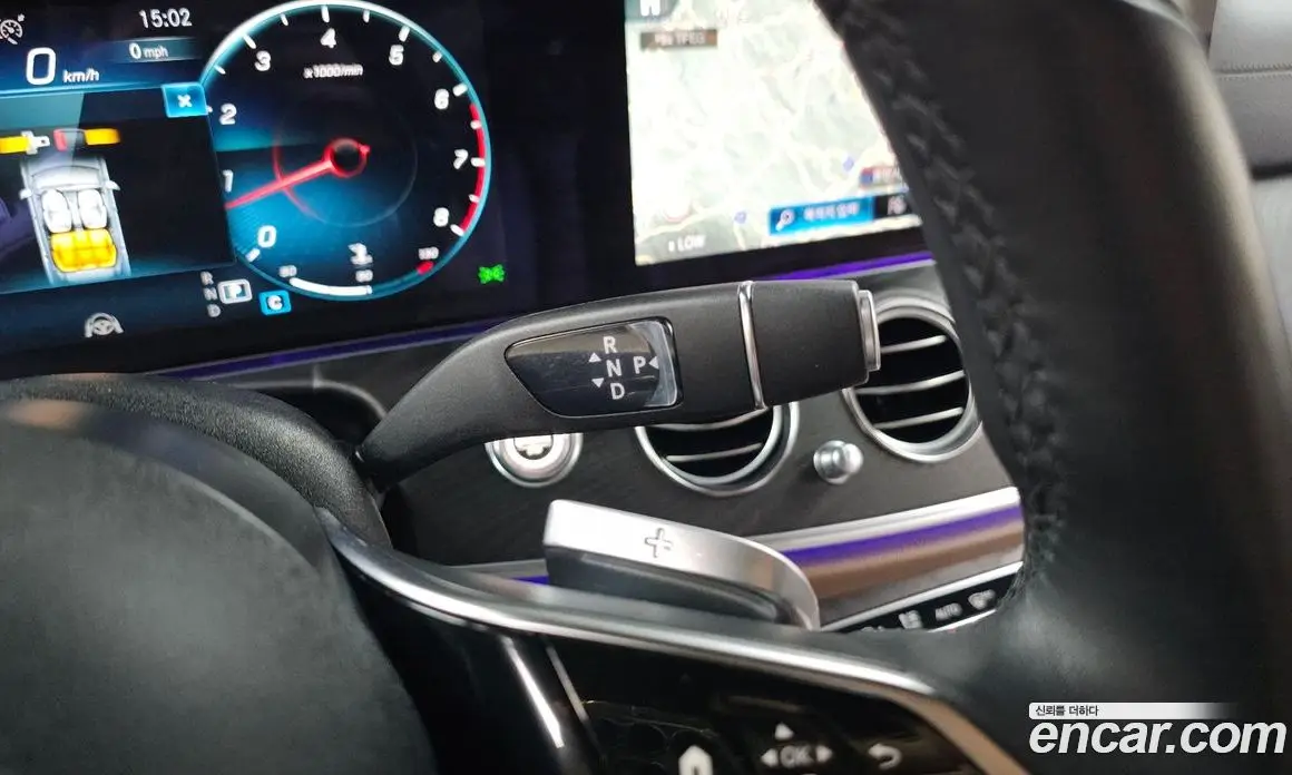 Mercedes-Benz E-Class 2023 2.0 автомат (гидро), фото 12