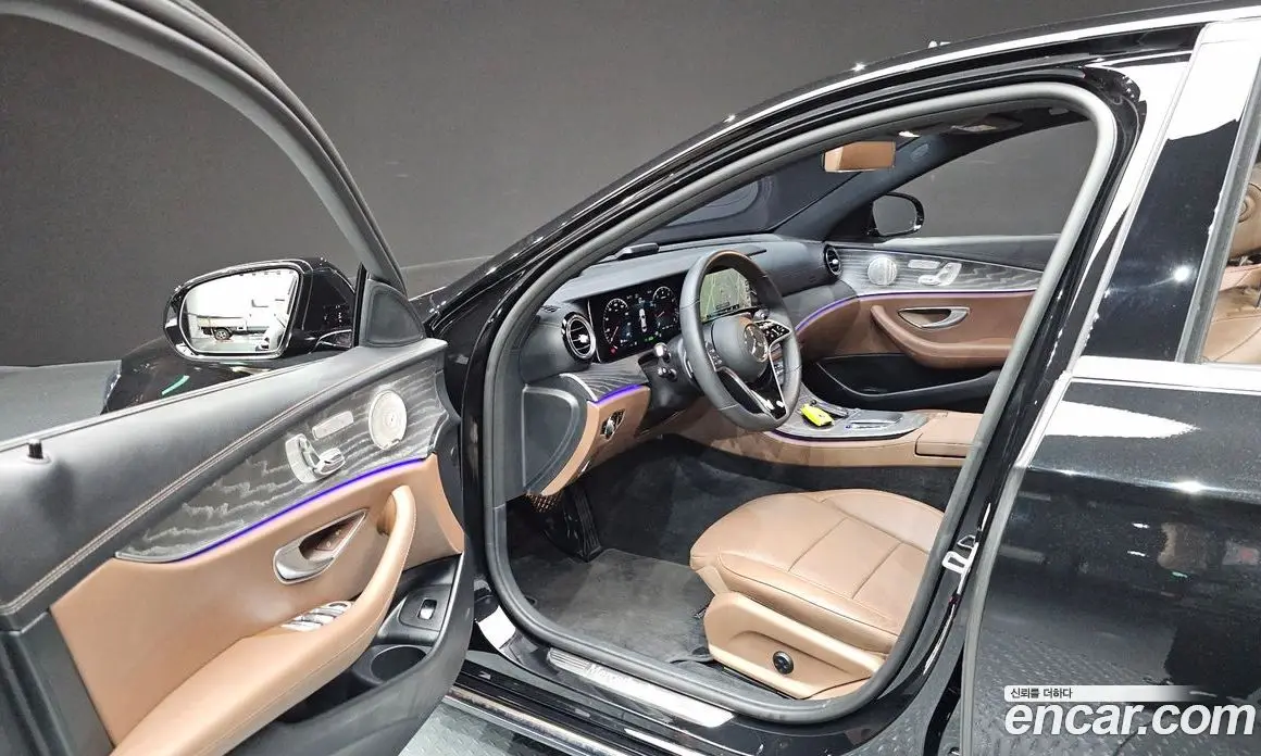 Mercedes-Benz E-Class 2023 2.0 автомат (гидро), фото 13 Mercedes-Benz E-Class 2023 2.0 автомат (гидро), фото 13