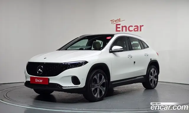 Mercedes-Benz EQA, 2025, 5 634 км