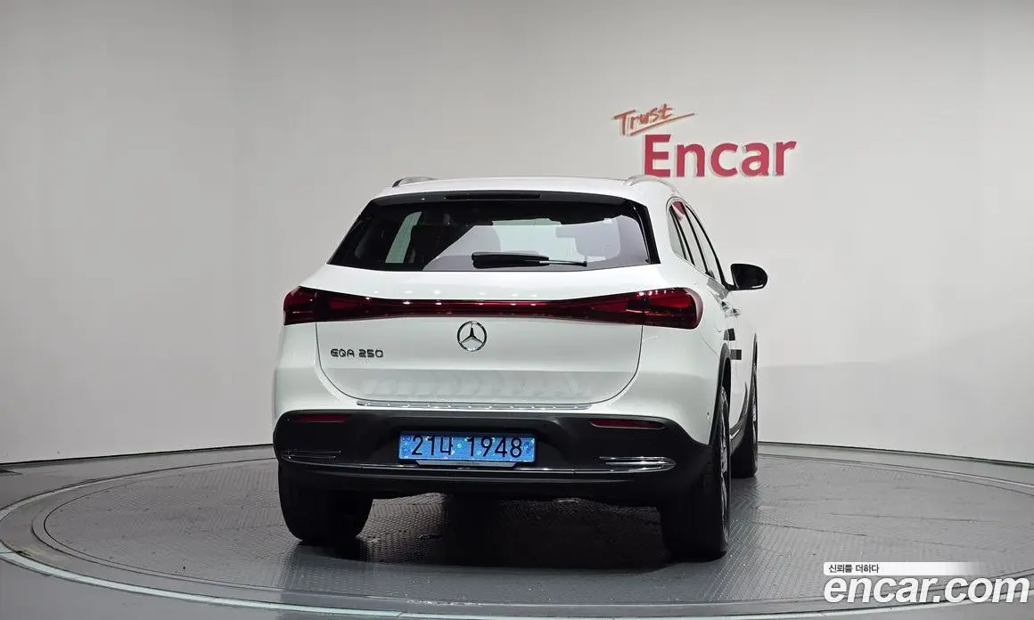 Mercedes-Benz EQA 2025 0.2 автомат (гидро), фото 4 Mercedes-Benz EQA 2025 0.2 автомат (гидро), фото 4