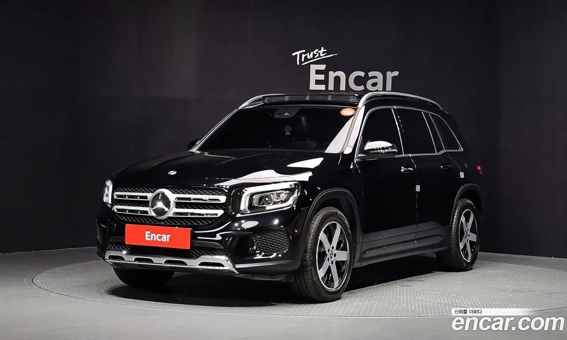 Mercedes-Benz GLB-Class 2020 2.0 автомат (гидро), фото 1 Mercedes-Benz GLB-Class 2020 2.0 автомат (гидро), фото 1