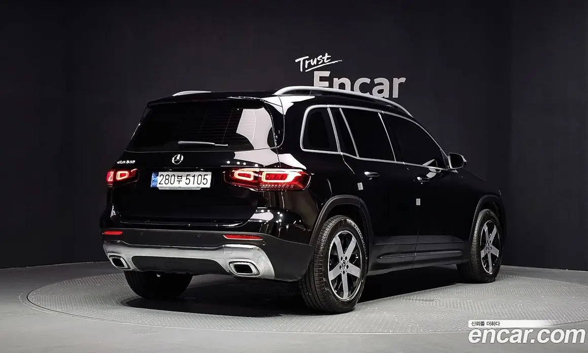 Mercedes-Benz GLB-Class 2020 2.0 автомат (гидро), фото 2 Mercedes-Benz GLB-Class 2020 2.0 автомат (гидро), фото 2