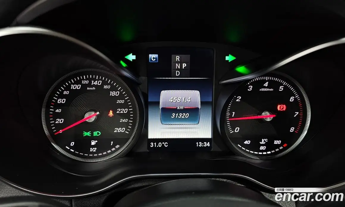 Mercedes-Benz GLC-Class 2019 2.0 автомат (гидро), фото 11 Mercedes-Benz GLC-Class 2019 2.0 автомат (гидро), фото 11