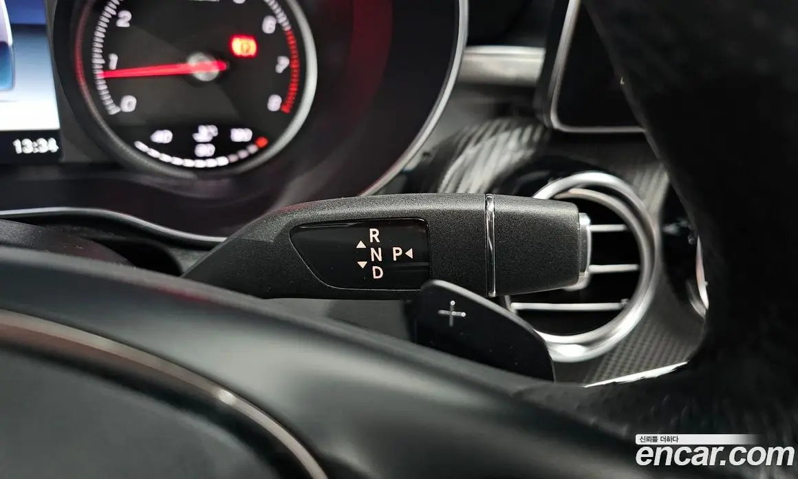 Mercedes-Benz GLC-Class 2019 2.0 автомат (гидро), фото 12 Mercedes-Benz GLC-Class 2019 2.0 автомат (гидро), фото 12