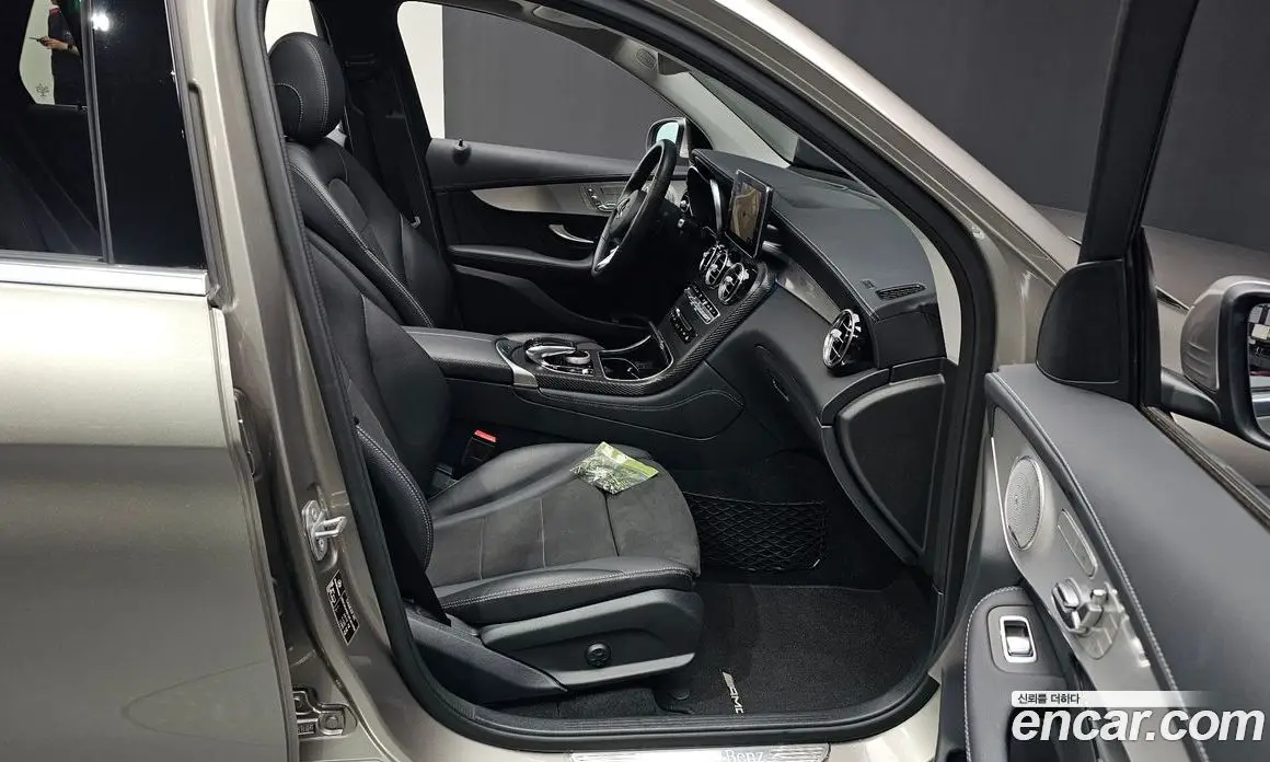 Mercedes-Benz GLC-Class 2019 2.0 автомат (гидро), фото 16 Mercedes-Benz GLC-Class 2019 2.0 автомат (гидро), фото 16